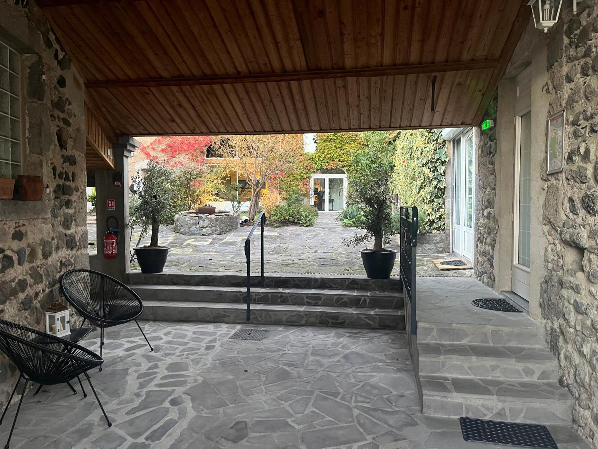 La Cour Carree Perrier Exterior foto